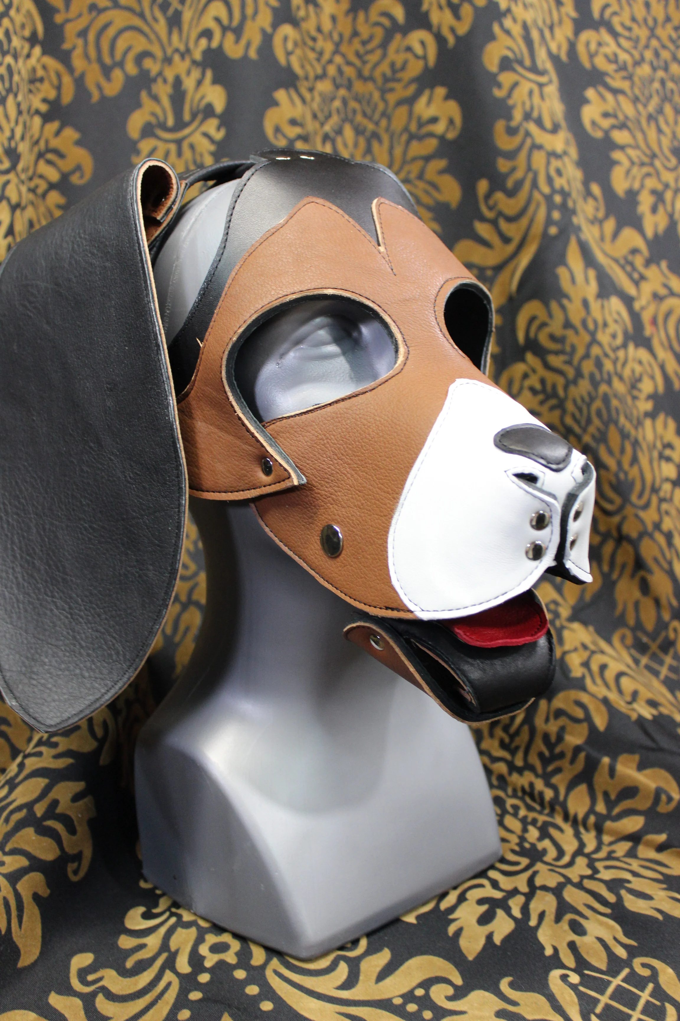 Basset Hound Style Pup Hood in Black, Tan, and White - Image 4