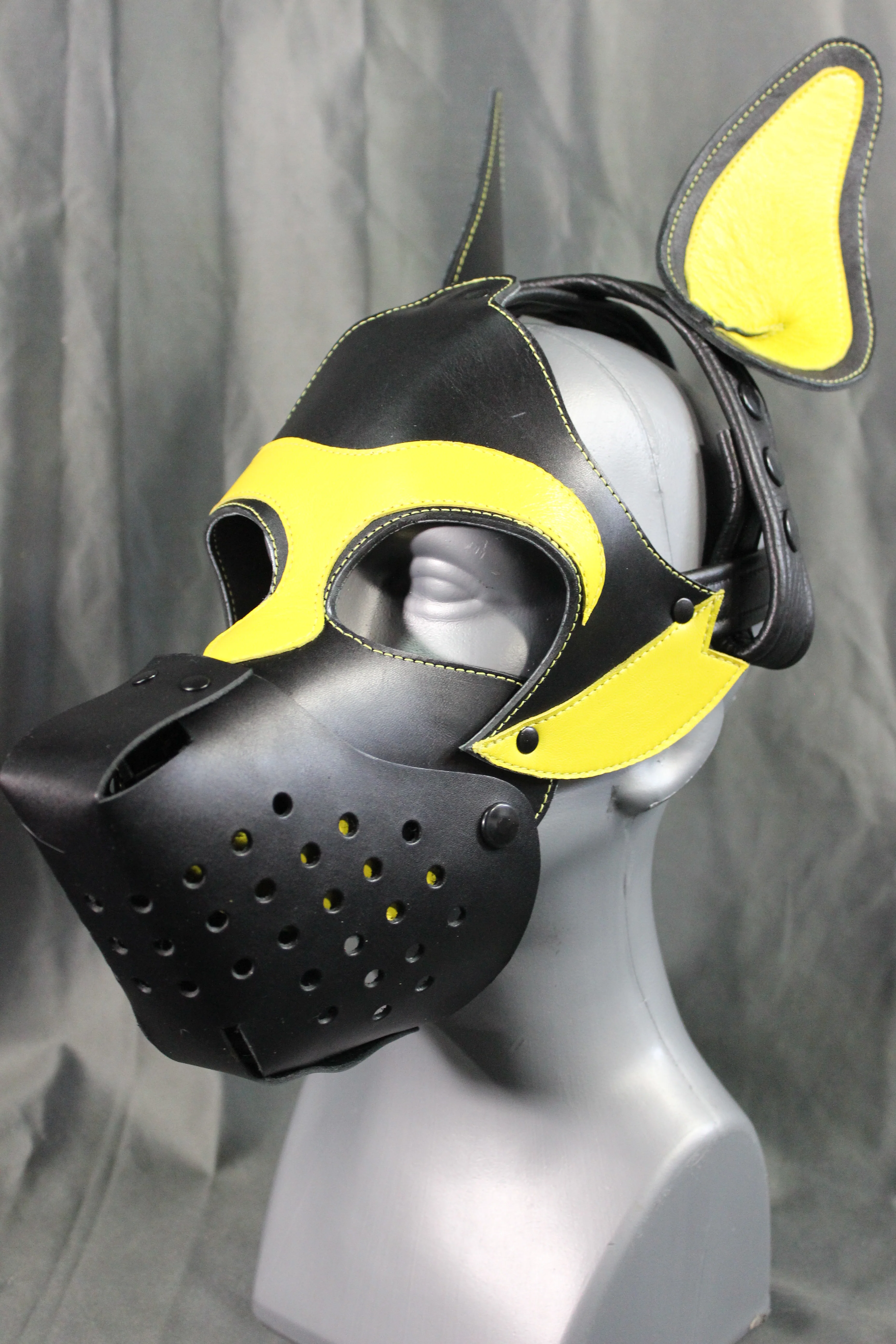 Husky Pup Hood with Removable Muzzle - Image 8