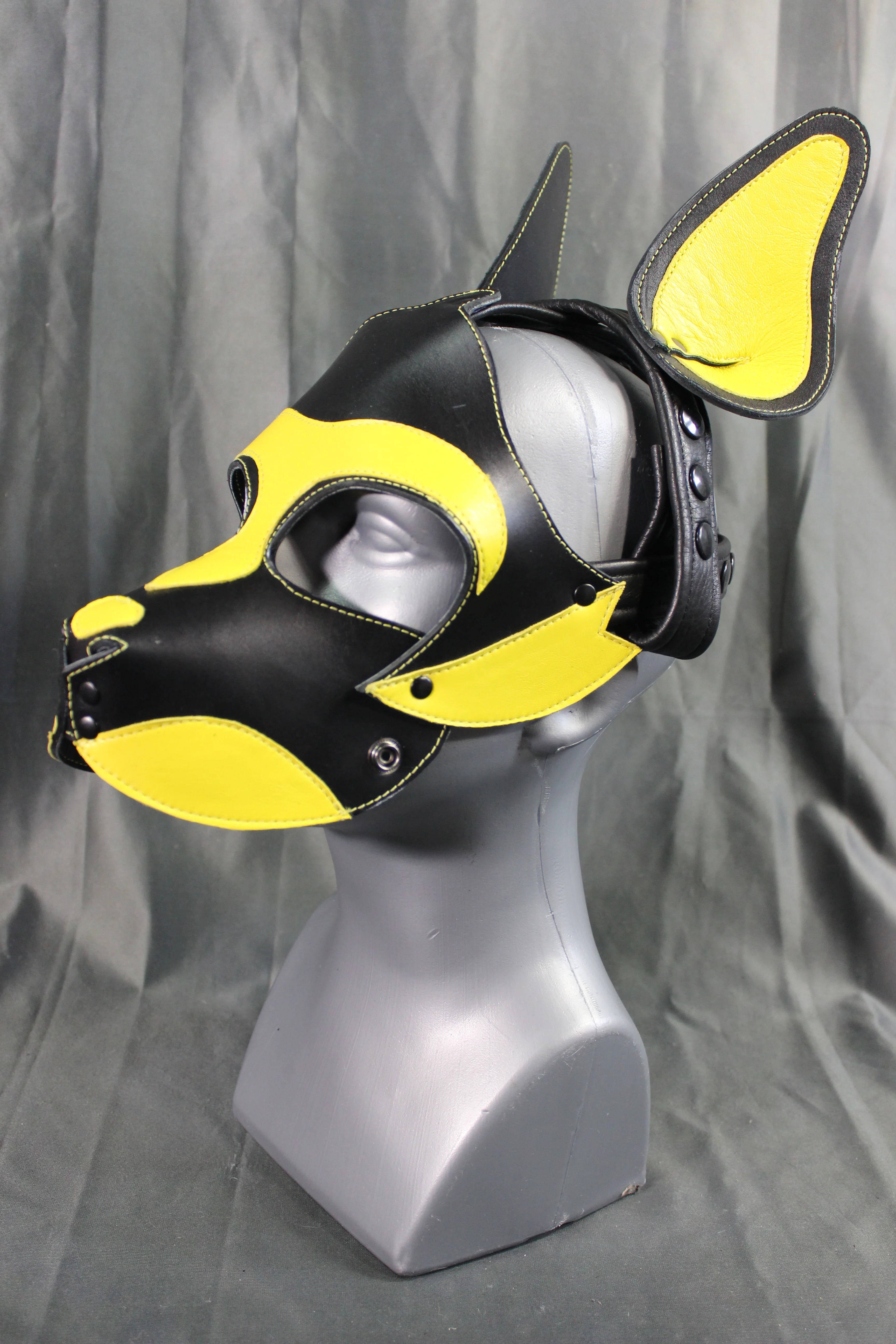 Husky Pup Hood with Removable Muzzle - Image 9