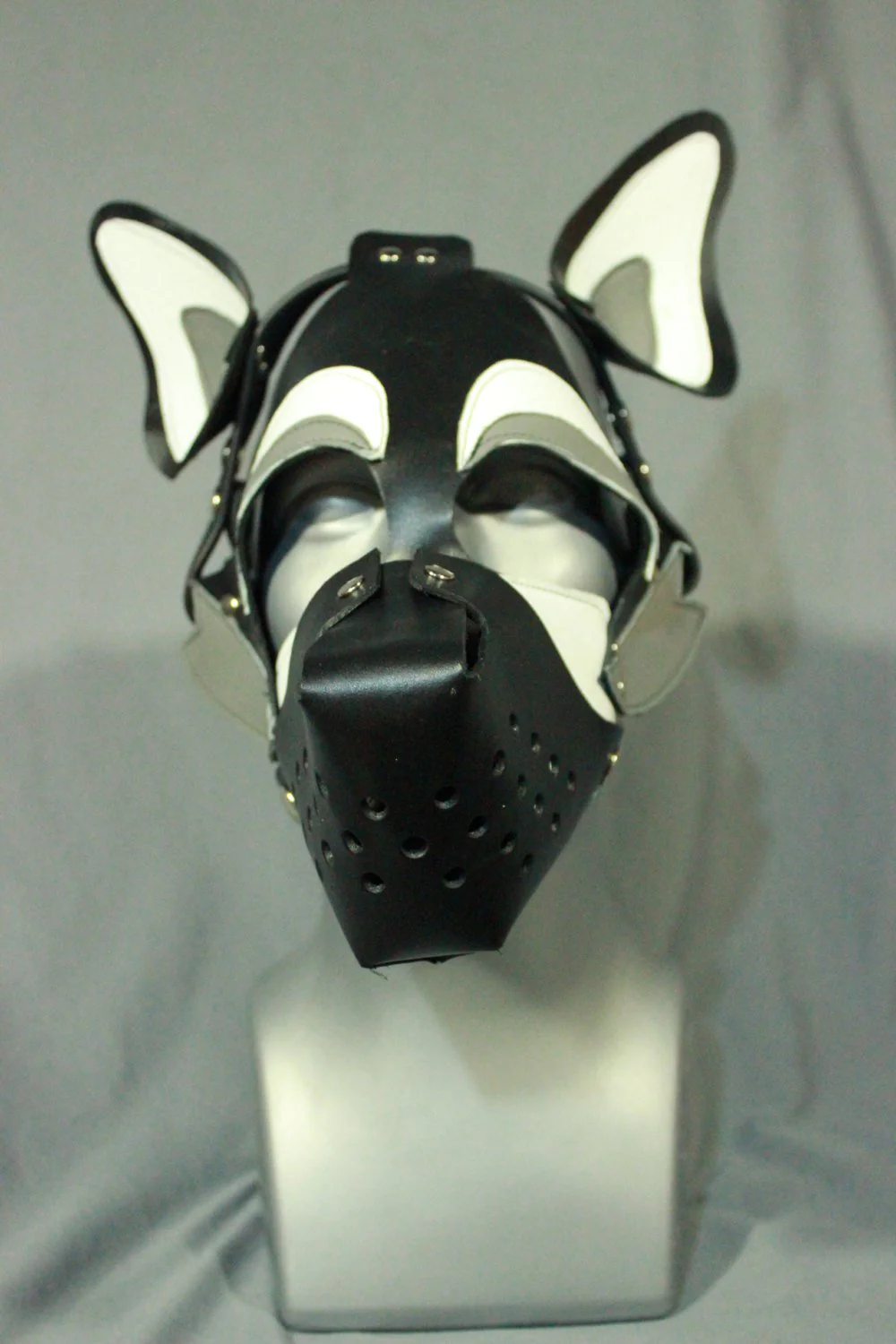 Husky style Pup Hood in Grey and White - Image 3
