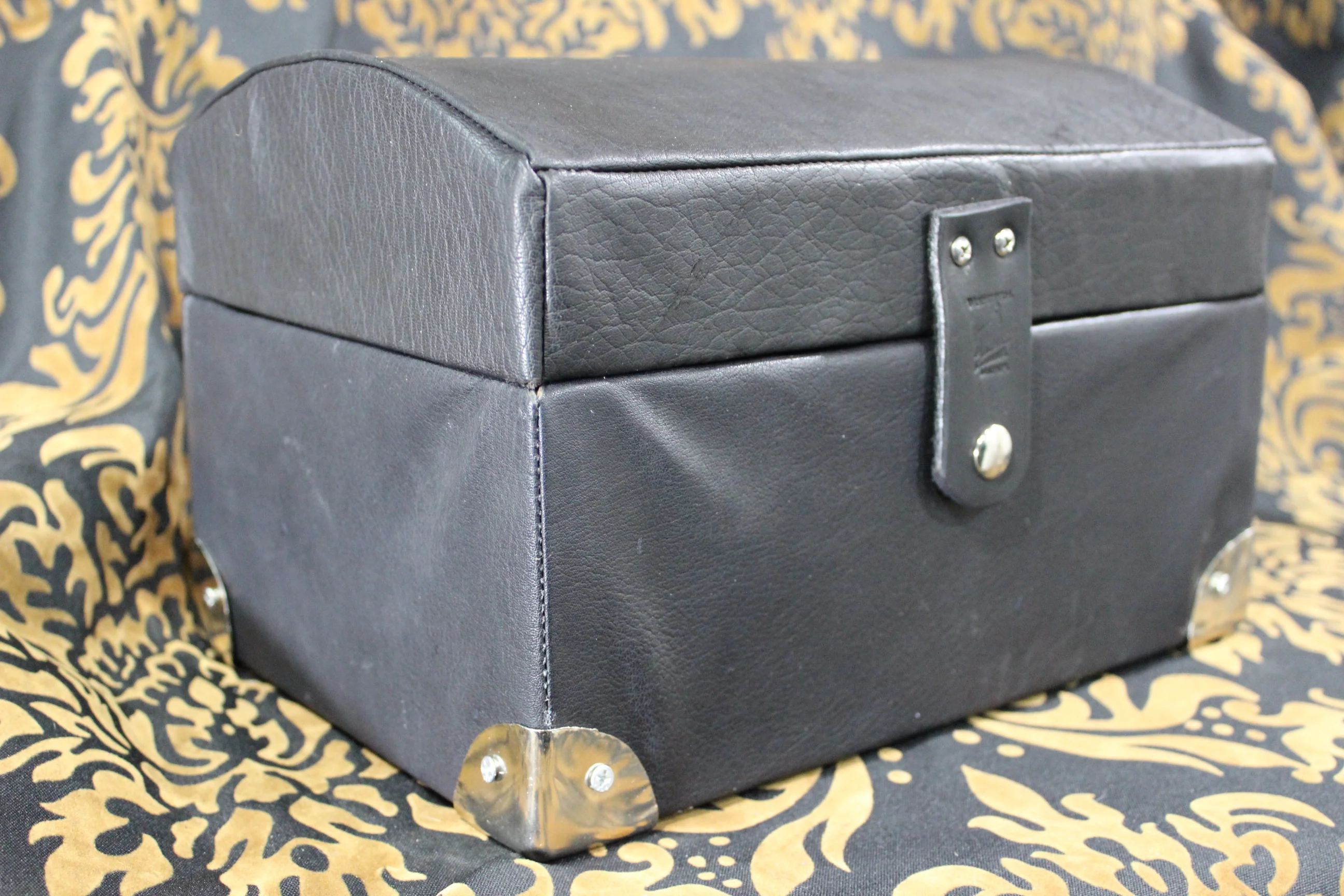 Leather Bound Treasure Chests - Image 12