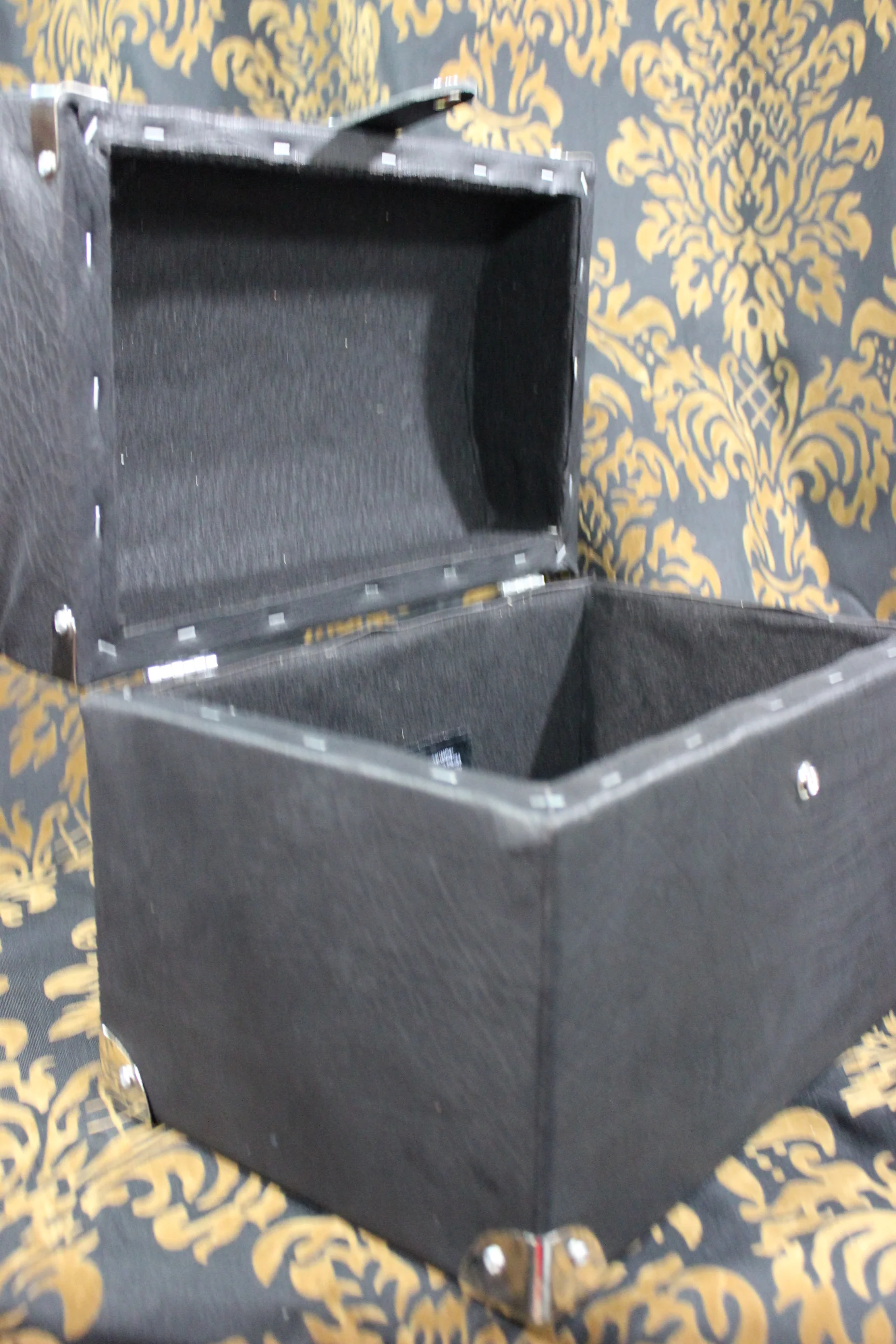 Leather Bound Treasure Chests - Image 7