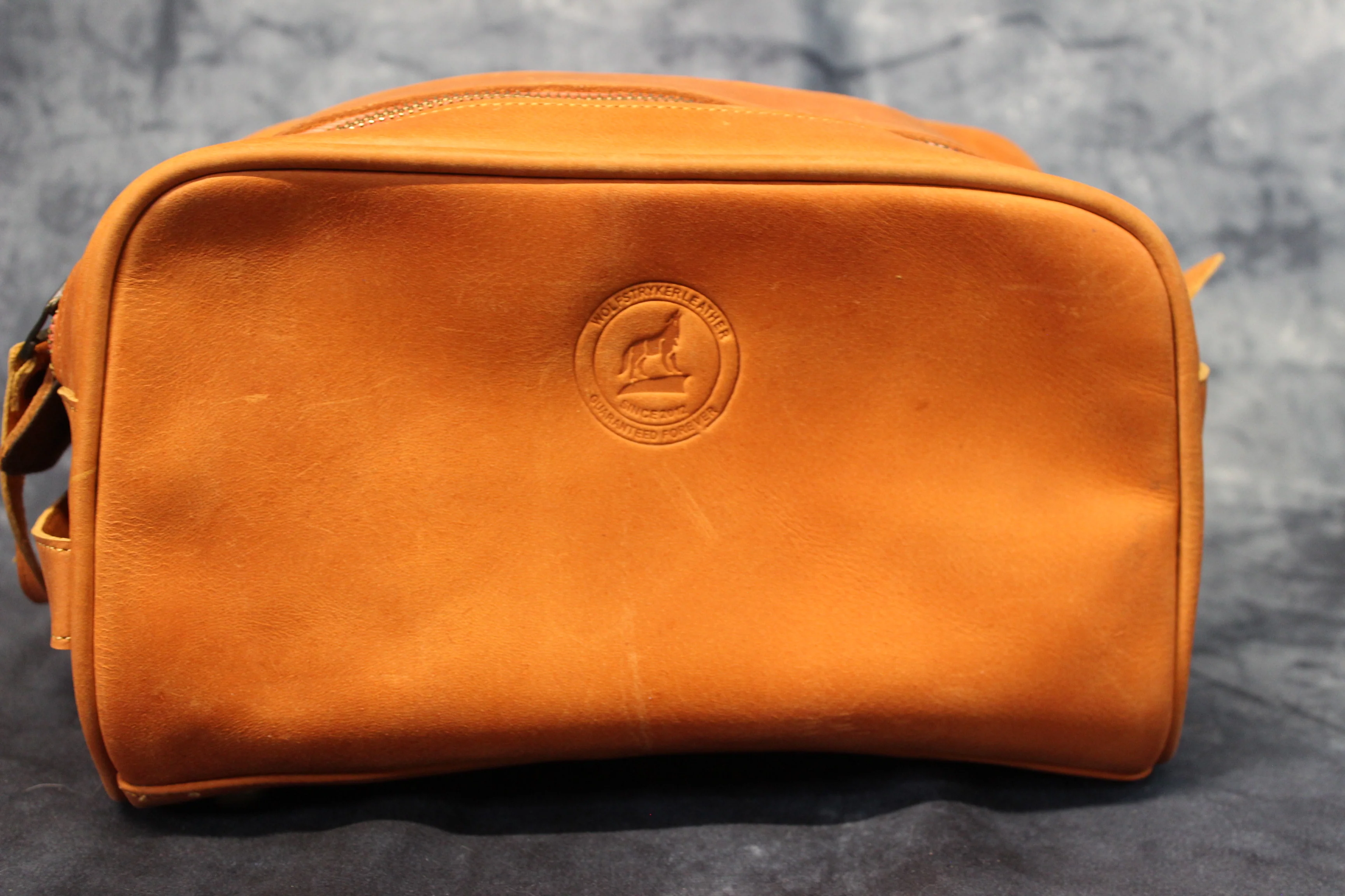 Leather Dopp Kit - Image 23