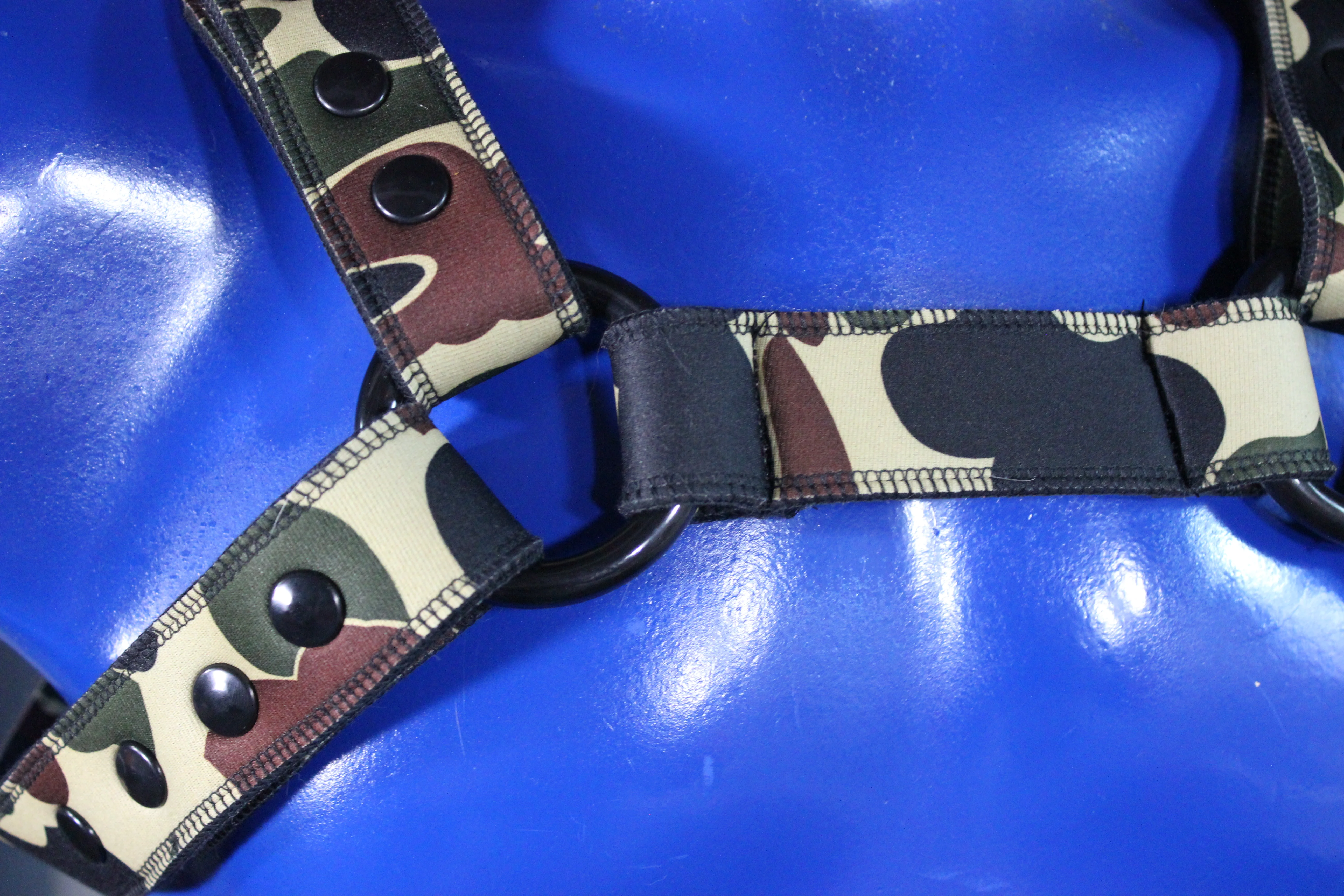 Pupskinz Camo Neoprene Bulldog Harness - Image 3