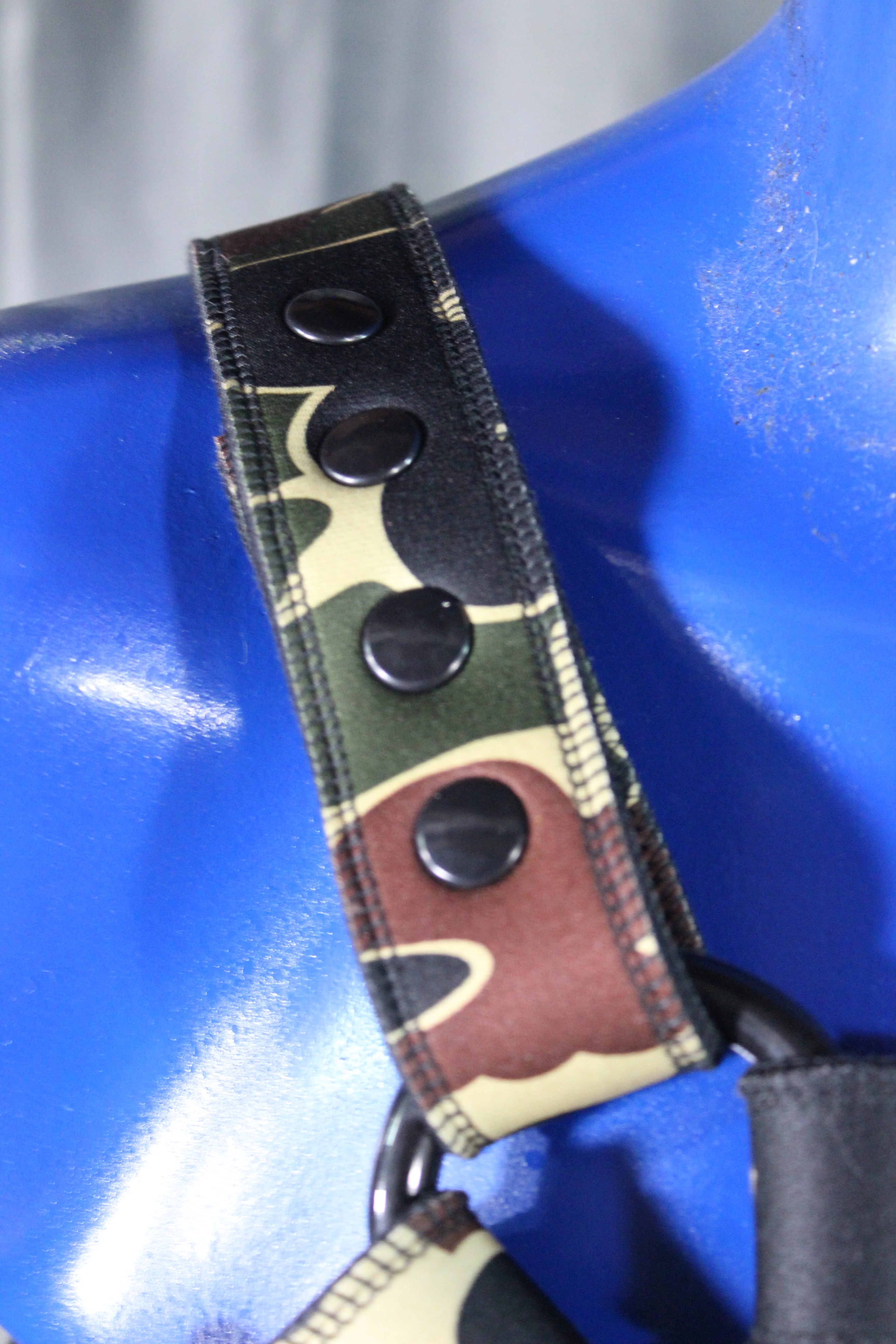 Pupskinz Camo Neoprene Bulldog Harness - Image 6