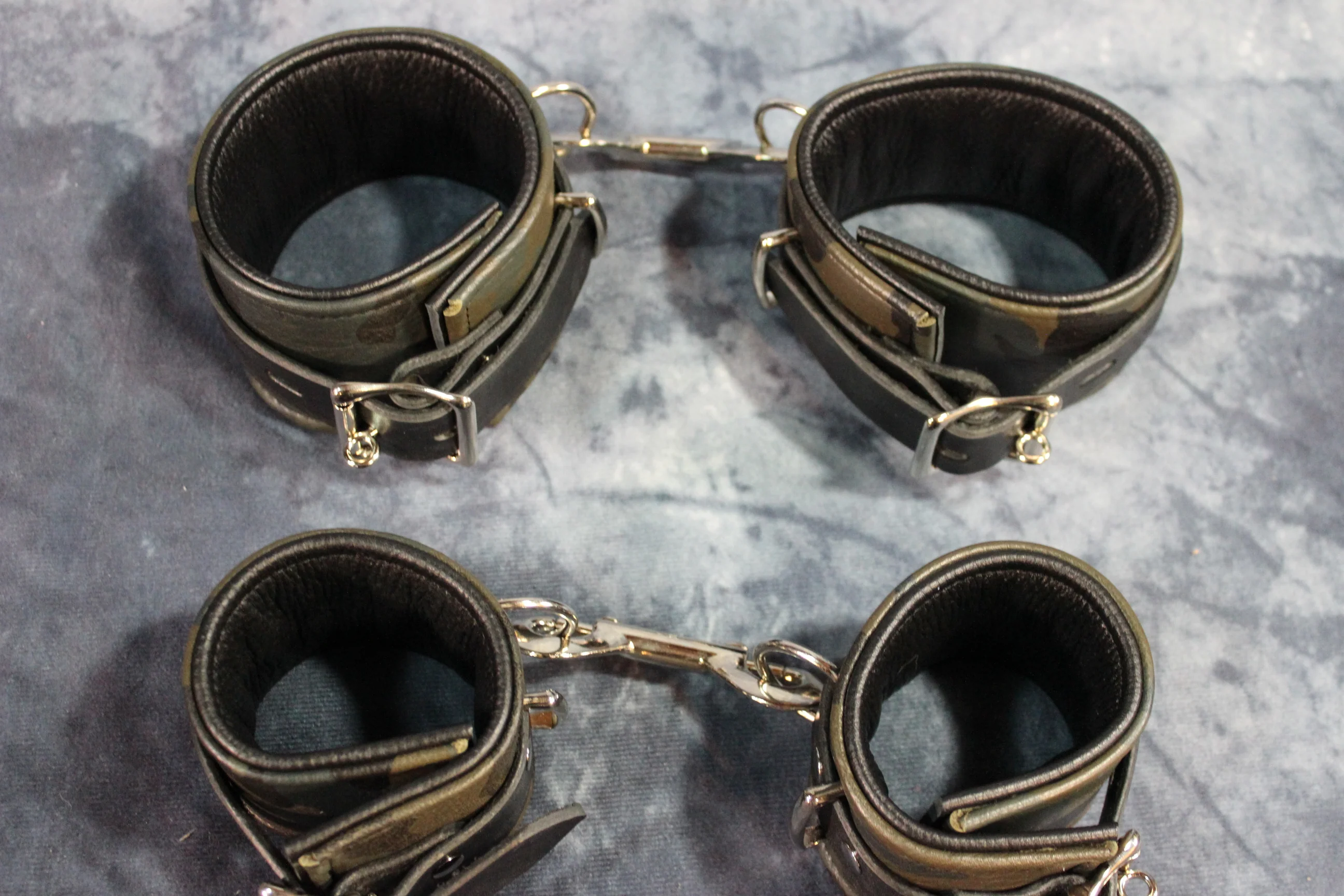 SAVE! One pair of wrist AND one pair of ankle restraints! - Image 13