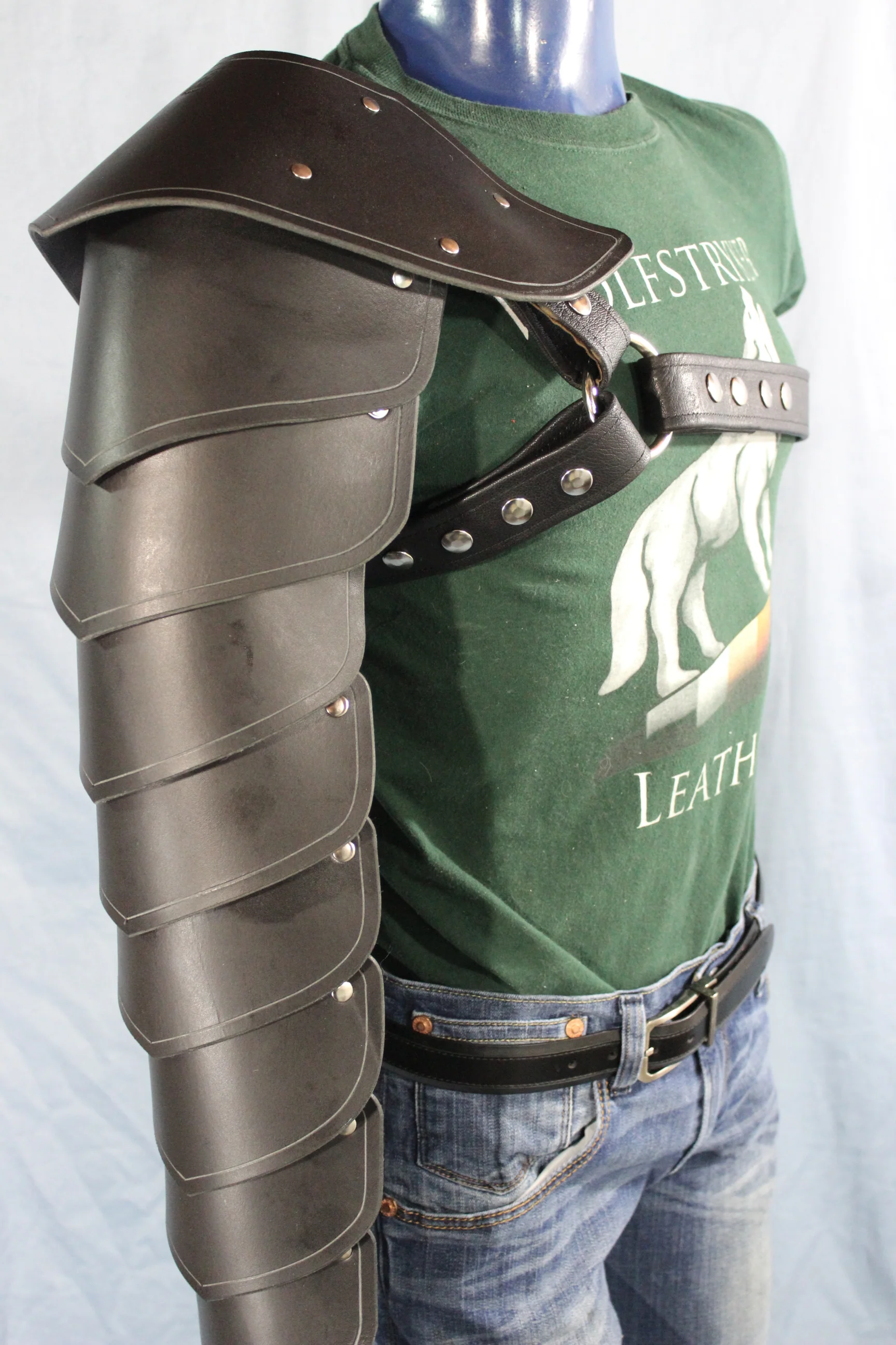 Scale Arm Armor with Gladiator Harness - Image 3