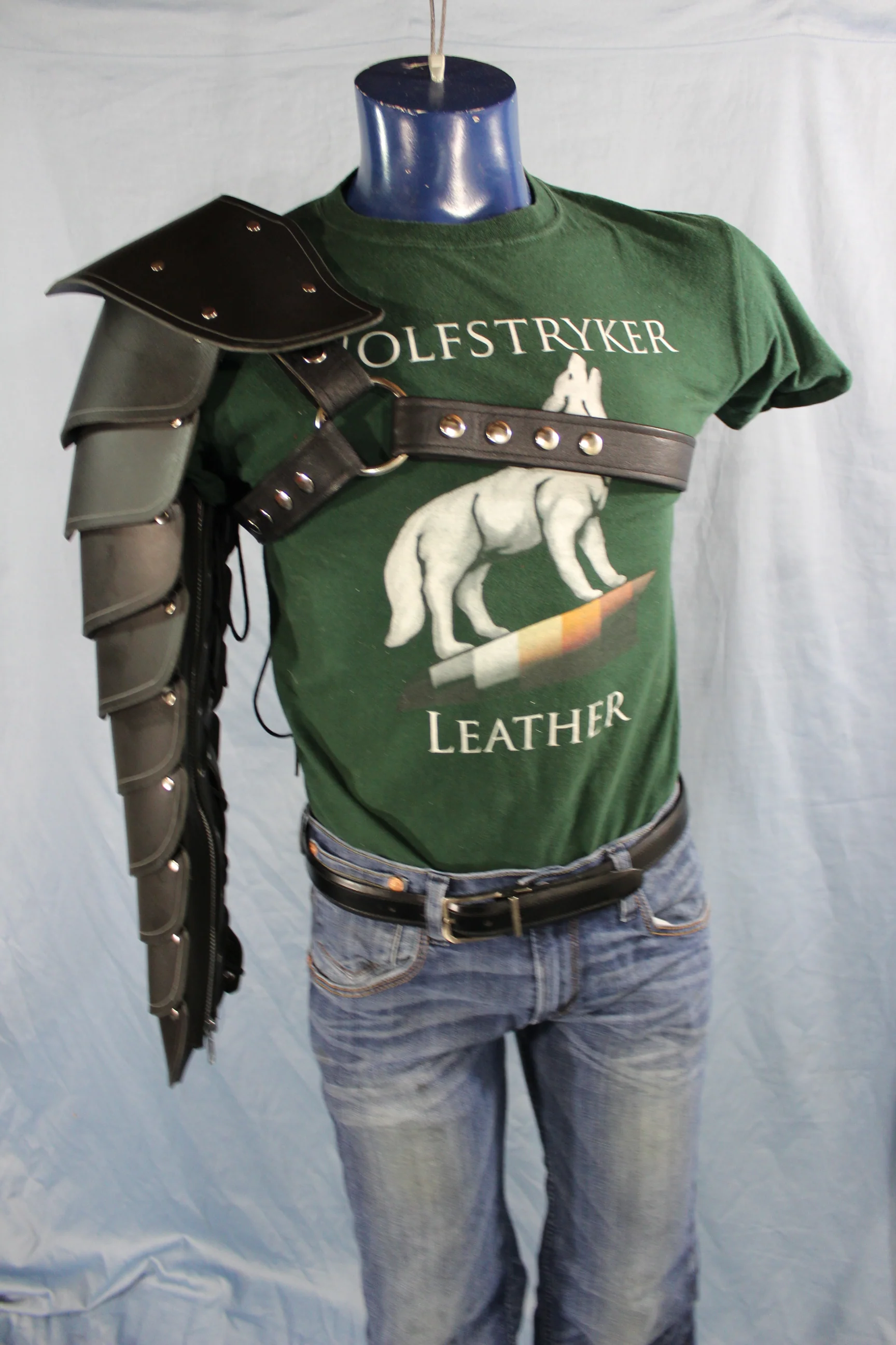 Scale Arm Armor with Gladiator Harness - Image 4