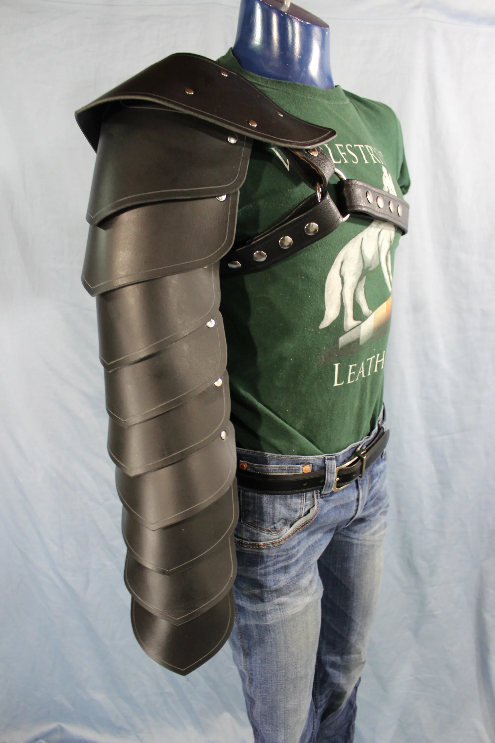 Scale Arm Armor with Gladiator Harness - Image 5