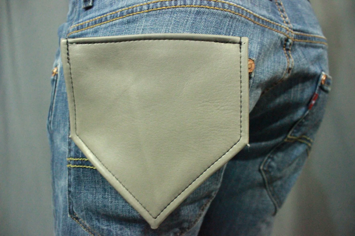 Solid Color Leather Pocket Flag - Image 8