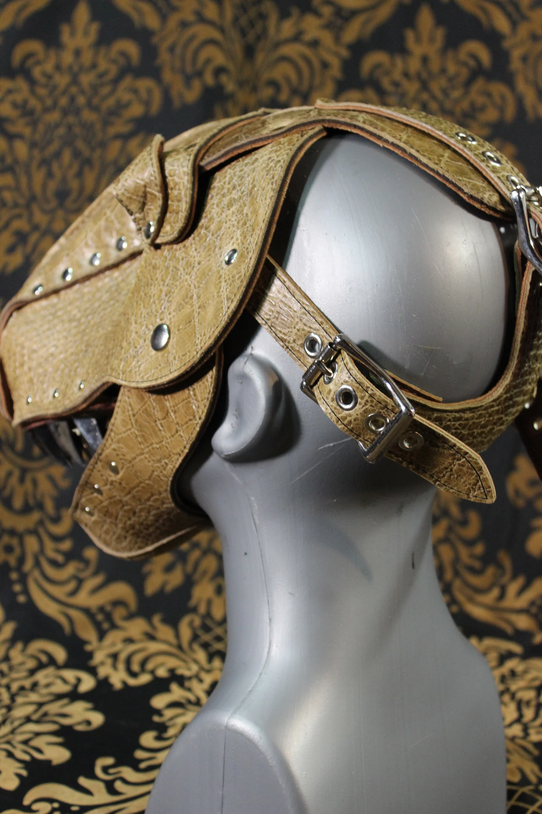 T-Rex Hood - Image 7